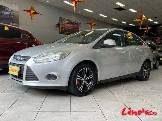 FORD FOCUS 2.0 S SEDAN 16V FLEX 4P POWERSHIFT